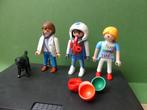 3 playmobil poppetjes + 3 petjes (kind) + hond, Ophalen of Verzenden, Zo goed als nieuw