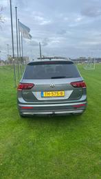 Volkswagen Tiguan 1.4 TSI 150pk 6-DSG 2018 Grijs, Auto's, Volkswagen, 1800 kg, 4 cilinders, 7 stoelen, Origineel Nederlands