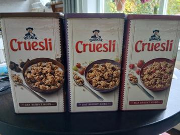 Bewaarbakjes blikjes beschikbaar voor biedingen