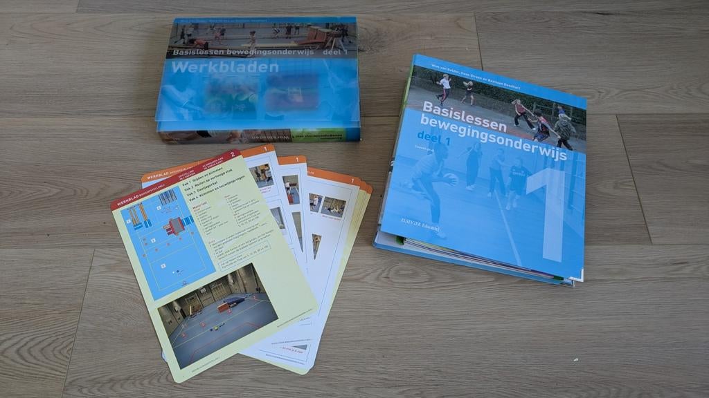 Basislessen Bewegingsonderwijs Deel 1, Boeken, Studieboeken en Cursussen, Ophalen, Zo goed als nieuw, Niet van toepassing, Wim van Gelder, Hans Stroes en Bastiaan Goedhart