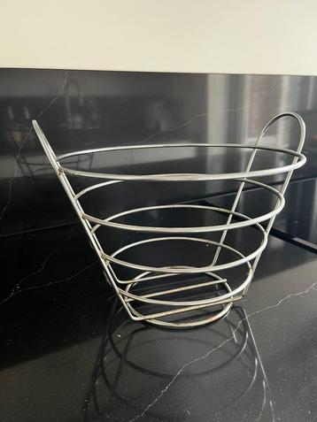 Gratis IKEA fruitschaal RVS beschikbaar voor biedingen
