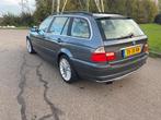 BMW 3-Serie 2.5 I 325 Touring AUT 2002 Grijs, Auto's, BMW, Automaat, Achterwielaandrijving, Beige, 1470 kg