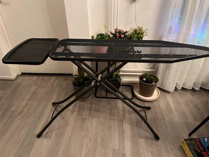 Brabantia Strijkplank - Zo goed als nieuw!, Witgoed en Apparatuur, Strijkijzers en Strijkplanken, Zo goed als nieuw, Strijkijzer met snoer