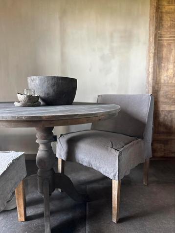 Ronde eettafel Aura Peeperkorn beschikbaar voor biedingen