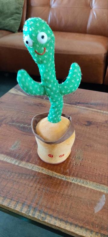 Dansende Cactus - Zing & Dans! beschikbaar voor biedingen
