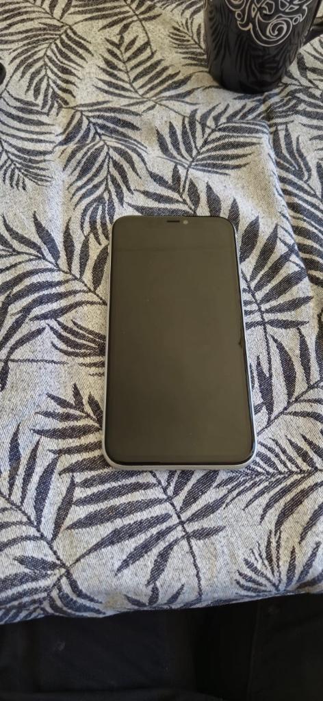 Iphone 11 (128GB) met nieuw scherm, Telecommunicatie, Mobiele telefoons | Apple iPhone, Gebruikt, 128 GB, Zonder abonnement, iPhone 11