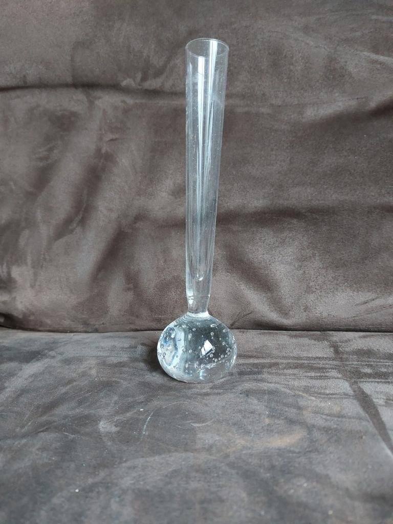 Rozenvaasje spijkerglas voet, Antiek en Kunst, Antiek | Glas en Kristal, Ophalen of Verzenden