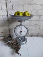 Oude werkende weegschaal, oud gietijzwer emaille plaat, Ophalen of Verzenden