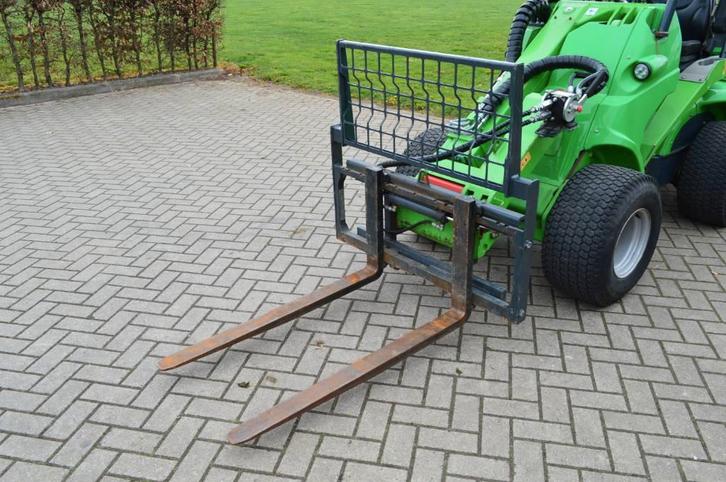 Avant Palletvork met side-shift, Zakelijke goederen, Machines en Bouw | Heftrucks en Intern transport, Voorzetapparatuur, Overige aandrijving