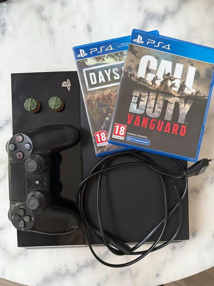 Playstation 4 500GB Zwart + Sony Controller en games, Spelcomputers en Games, Spelcomputers | Sony PlayStation 4, Gebruikt, Original
