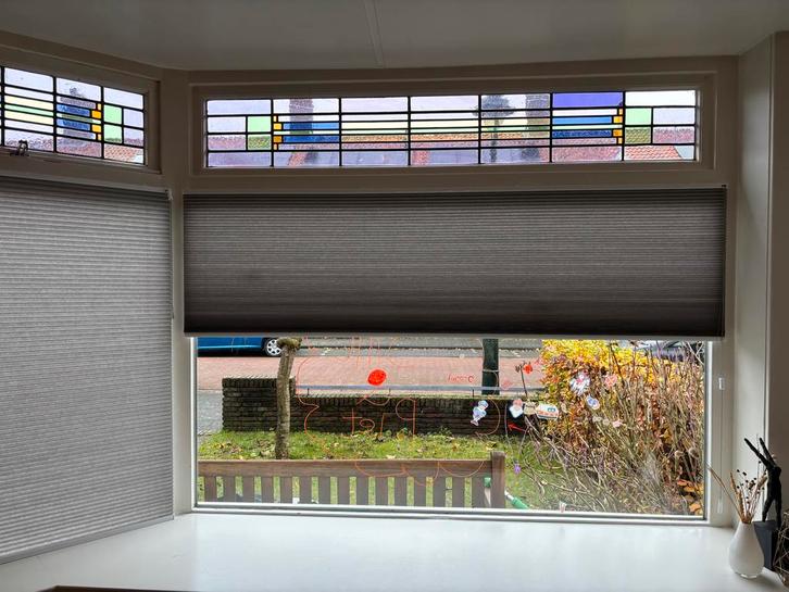 Plissé Gordijnen - Lichtgrijs - Dubbel - Lichtdoorlatend, Huis en Inrichting, Stoffering | Gordijnen en Lamellen, Gebruikt, 100 tot 150 cm