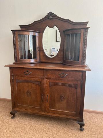 Antiek Buffet / Dressoir met Spiegel en Vitrine beschikbaar voor biedingen