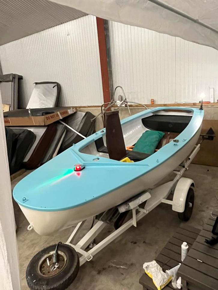 Polyester zeil/motor bootje, Watersport en Boten, Bootonderdelen, Zo goed als nieuw, Overige typen, Zeilboot of Motorboot, Ophalen