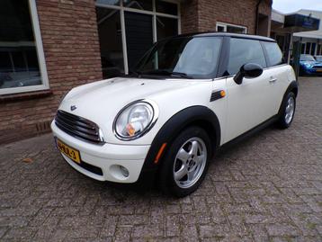 Mini Mini 1.6 Cooper Chili beschikbaar voor biedingen