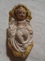 vintage kindje Jezus in kribbe v b de kersstal, Diversen, Kerst, Ophalen of Verzenden