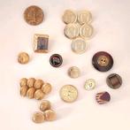 Set met goudkleurige vintage knopen, Ophalen of Verzenden, Zo goed als nieuw, Knoop of Knopen