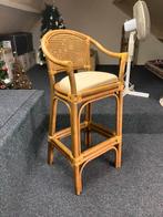 Vintage Rotan Barkrukken met Armleuning, Huis en Inrichting, Barkrukken, Ophalen, Gebruikt, 60 tot 90 cm, 1 kruk