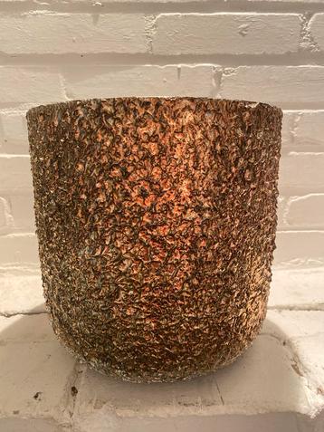 Bloemisten Plantenpot goud nieuw beschikbaar voor biedingen