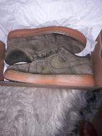 Nike air suède legergroen met hoge bruine zool MT38, Ophalen, Nike Air, Groen, Sneakers of Gympen