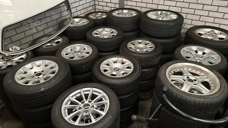 Velgen Mercedes Bmw Volkswagen Audi Ford Seat, Auto-onderdelen, Banden en Velgen, Velg(en), Winterbanden, 16 inch, Ophalen