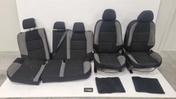 complete autostoelen set peugeot 207 beschikbaar voor biedingen