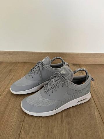 Nike Air Max Thea - maat 38,5 beschikbaar voor biedingen