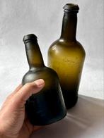 Klein rum flesje, Antiek en Kunst, Antiek | Glas en Kristal, Ophalen of Verzenden
