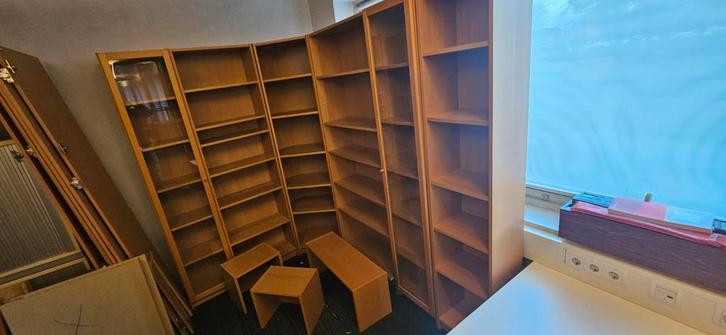 Hoekopstelling Boekenkast - 6 Delen, Glazen Deuren, Huis en Inrichting, Kasten | Boekenkasten, Gebruikt, 200 cm of meer, 200 cm of meer