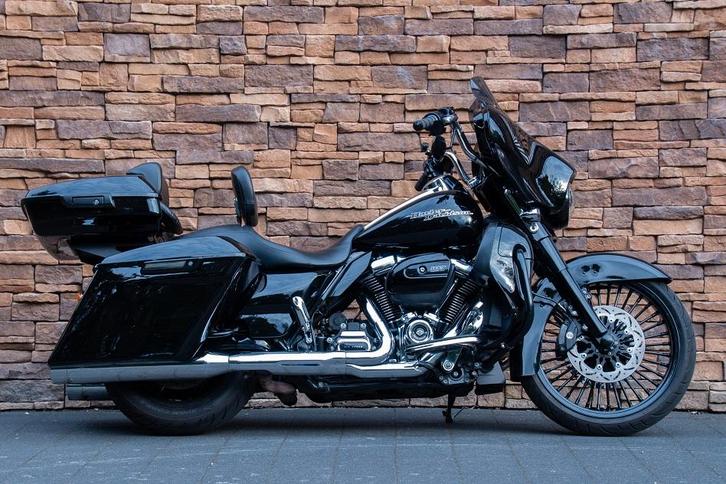 Harley-Davidson FLHXS Street Glide Special M8 107 (bj 2017), Motoren, Motoren | Harley-Davidson, Bedrijf, Toermotor