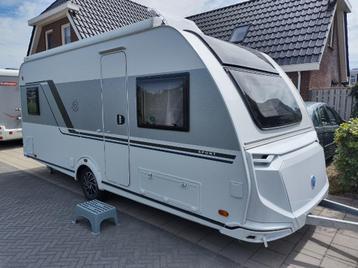Twee caravans te huur lichtgewicht bouwjaar 2022 en 2023  beschikbaar voor biedingen