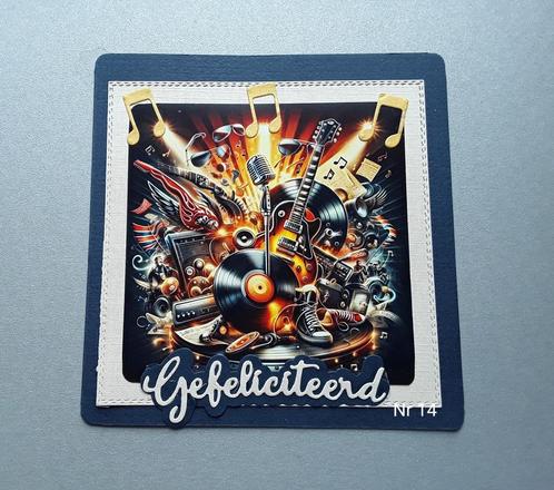 Zelgemaakt kaart gefeliciteerd muziek, Hobby en Vrije tijd, Kaarten | Zelfgemaakt, Nieuw, Overige thema's, Ophalen of Verzenden