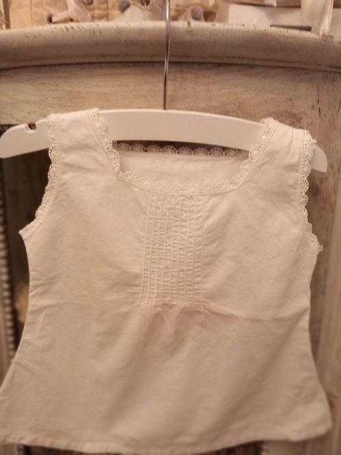 Antiek baby poppen of beren jurkje met kant en knoopjes., Antiek en Kunst, Antiek | Kleding en Accessoires, Kinderen, Ophalen of Verzenden