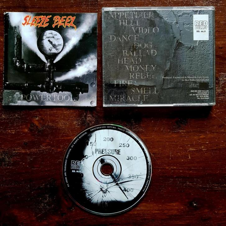Sleeze Beez - Powertool cd rock sleaze glam Andrew Elt, Cd's en Dvd's, Cd's | Hardrock en Metal, Zo goed als nieuw, Ophalen of Verzenden