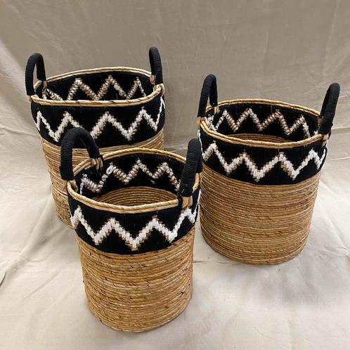 Te koop: Prachtige serie zeegras manden, Huis en Inrichting, Woonaccessoires | Schalen en Manden, Nieuw, Rond, Ophalen of Verzenden