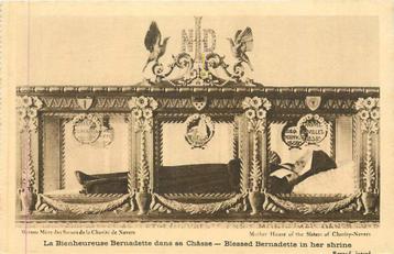 (381-452-009) Nevers Chapelle de la Bienheureuse Bernadette beschikbaar voor biedingen