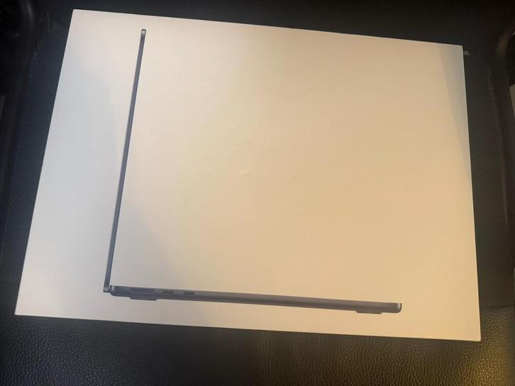 MacBook Air 2025 13’’ M4 512gb 16gb Nieuw+Bon 2Jaar Garantie, Computers en Software, Apple Macbooks, Nieuw, MacBook Air, 13 inch