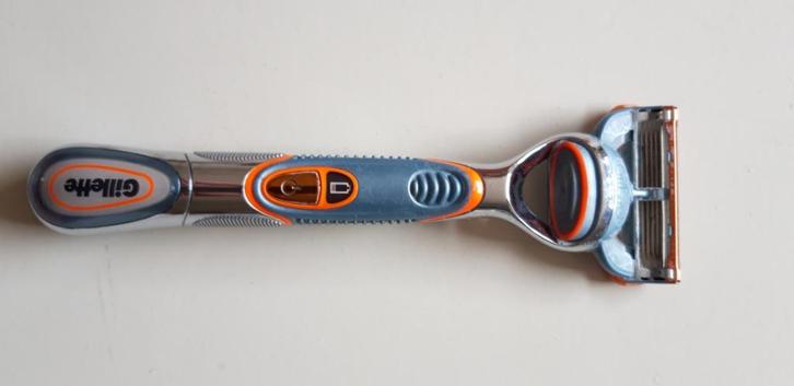 Diverse houders voor gilette fusion, waaronder fusion power, Sieraden, Tassen en Uiterlijk, Uiterlijk | Gezichtsverzorging, Gebruikt