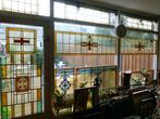 Diverse antieke glas in lood ITEMS  panelen en 1 hanglamp, Antiek en Kunst, Ophalen