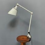 Oude vintage lichtgrijze Midgard klemlamp tafellamp jaren 50, Industrieel, Gebruikt, Ophalen of Verzenden, Metaal