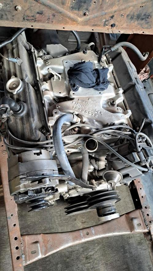 Buick 455 motor met automaatbak project GM automaat, Auto-onderdelen, Motor en Toebehoren, Oldtimer onderdelen, Buick, Gebruikt