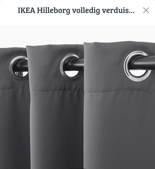 Twee verduisterende gordijnen met zwarte roede., Huis en Inrichting, Stoffering | Gordijnen en Lamellen, Zo goed als nieuw, 200 cm of meer