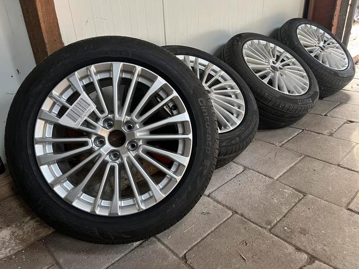 Originele Audi A6 Zomerbandenset 4K0601025C 18 inch ZGAN, Auto-onderdelen, Banden en Velgen, Banden en Velgen, Zomerbanden, 18 inch
