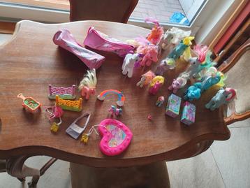 My little pony's, 14 stuks met accessoires beschikbaar voor biedingen