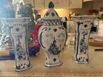 Delfts blauwe kaststel 3 stuks, Antiek en Kunst, Antiek | Keramiek en Aardewerk, Ophalen of Verzenden