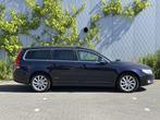 Volvo V70 2.0 T4 Classic Edition | Schuifdak | Camera | Keyl, 12 maanden, Gebruikt, Euro 6, Blauw