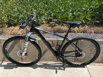 Mountainbike beschikbaar voor biedingen