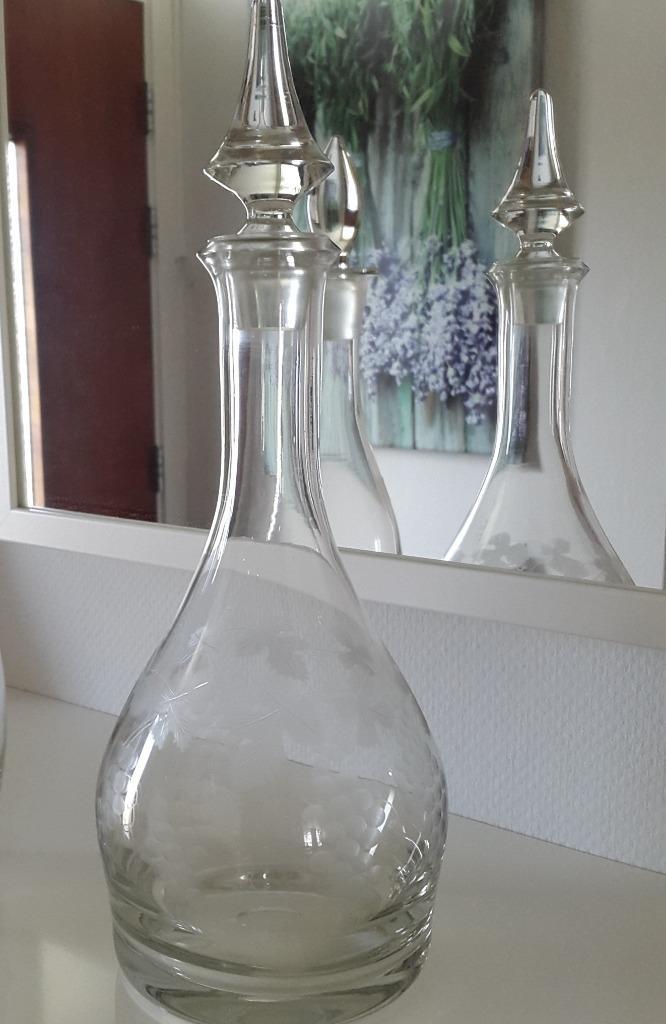 glazen karaf voor wijn, druiventros, 35 cm hoog en 14 cm, Antiek en Kunst, Antiek | Glas en Kristal, Verzenden