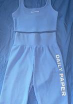 Daily Paper lichtblauw sportpak dames maat M, Maat 38/40 (M), Blauw, Ophalen of Verzenden, Daily Paper