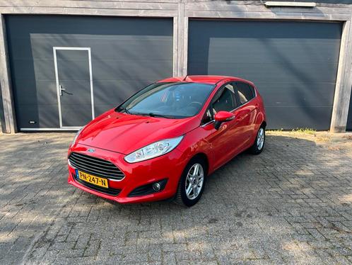 Ford Fiësta 1.0 74KW/100PK 5D 2015 Rood, Auto's, Ford, Bedrijf, Fiësta, ABS, Achteruitrijcamera, Adaptieve lichten, Airbags, Airconditioning