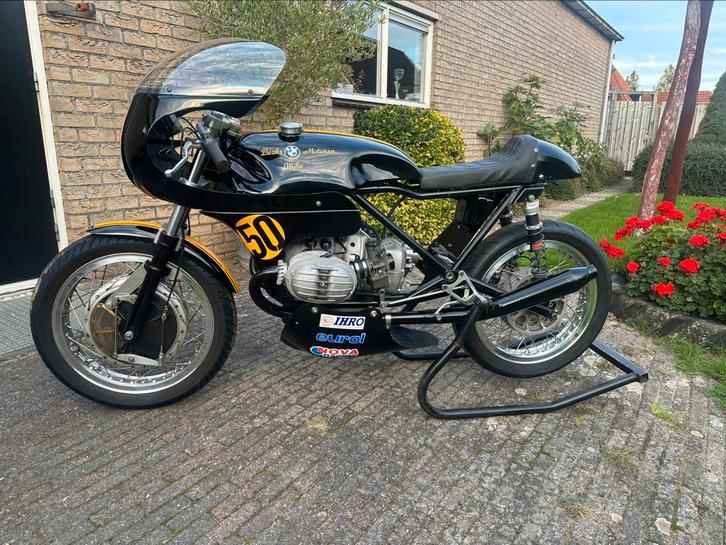 Prachtige BMW R50S Classic Racer. Zie de foto’s aub., Motoren, Motoren | Oldtimers, Super Sport, meer dan 35 kW, 2 cilinders, Cardan-aandrijving
